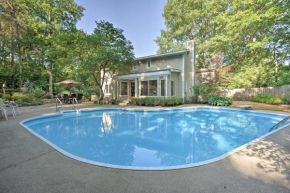 Lovely Holland Home with 1 Mile to Lake Michigan!